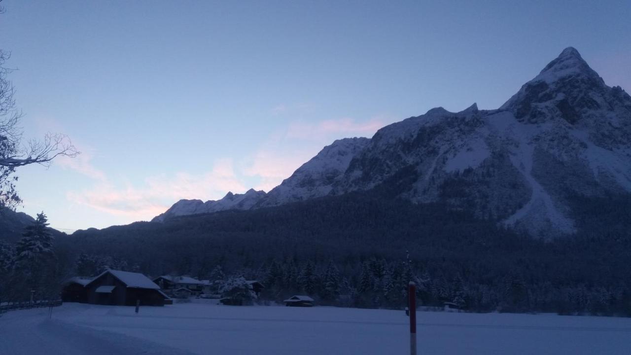 Tyrol Appartements Ehrwald Kültér fotó