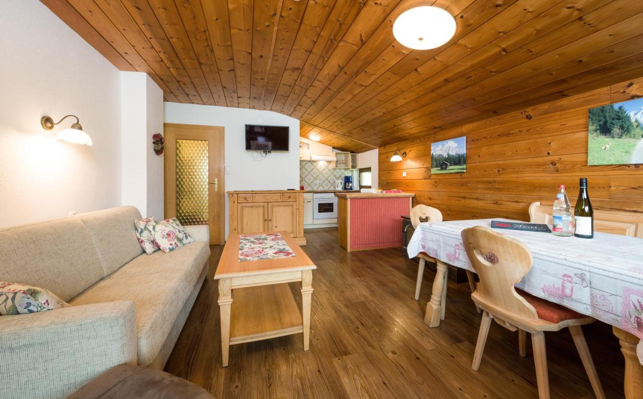 Tyrol Appartements Ehrwald Kültér fotó