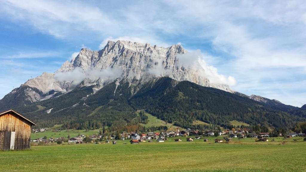 Tyrol Appartements Ehrwald Kültér fotó